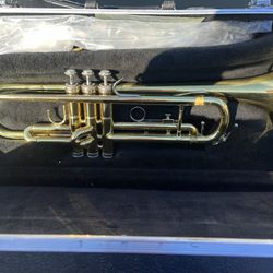 Bach TR300H2 and Holton T 602  Trumpets