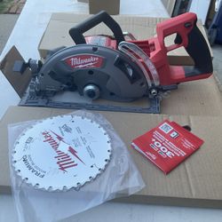 Milwaukee FUEL  7 1/4”. Rear Handle Circular Saw.  Brand New 