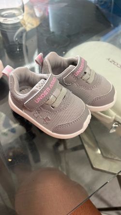 Baby shoes new