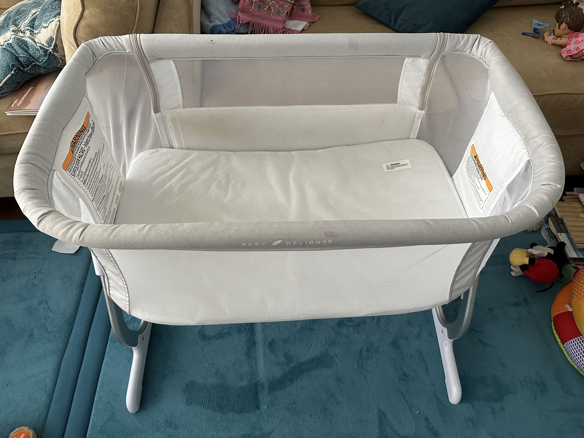 Beside Me Dreamer Sleeper / Bassinet