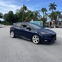 2016 Ford Focus