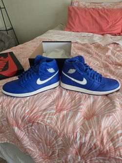 Nike Airtrainer size 11 like new