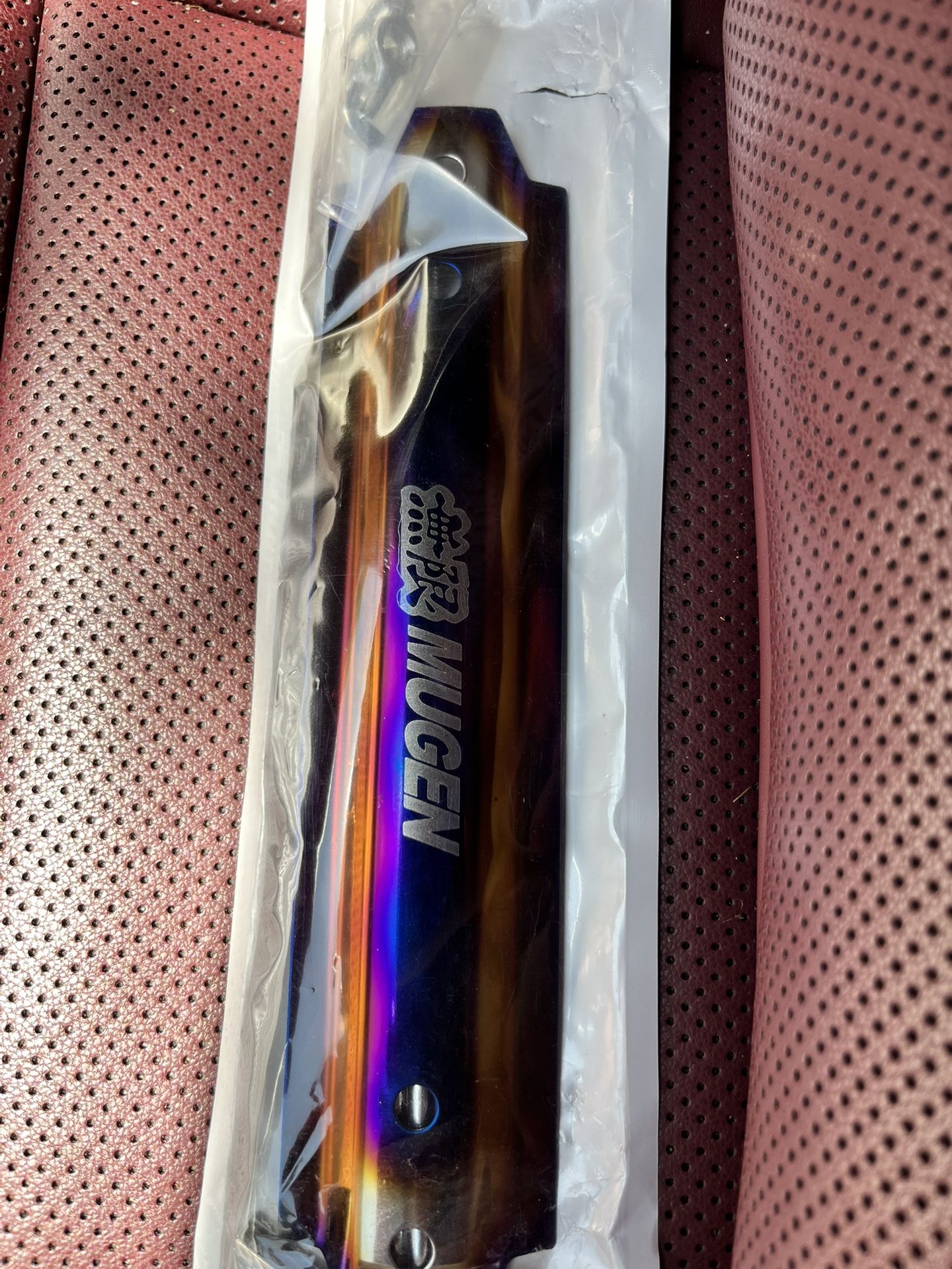 Mugen Battery Tie Down