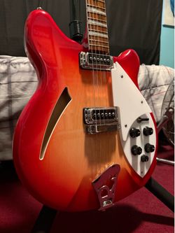 Rickenbacker 360 Fireglo - 2000$