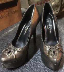 Women’s Shoes