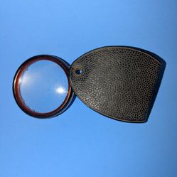 Vintage Pocket Magnifying Glass 