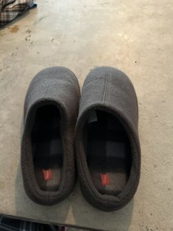 hanes slippers