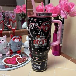 Bucee’s Valentine Tumbler W Rose And Gift Bag