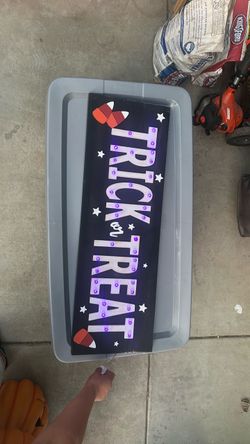 Halloween sign