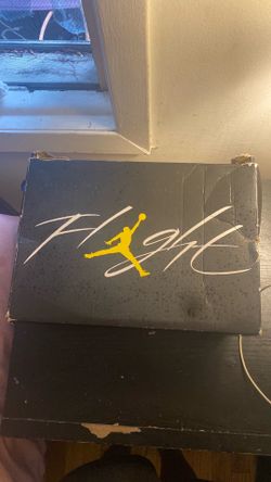 Jordan 4 yellow thunder