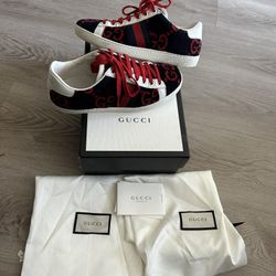 Gucci Shoes 