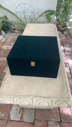 Trophy Box satin-lining deep forest green