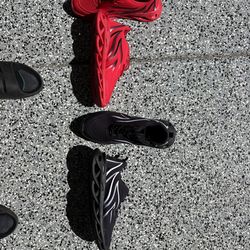 11-1/2 NEW Men’s Shoes/Sneakers