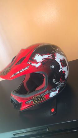 Dirt bike helmet