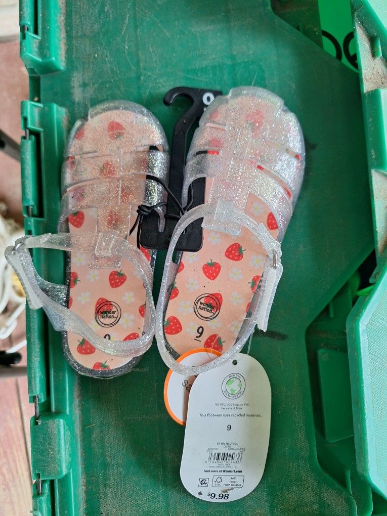 Sandals (Size 9)