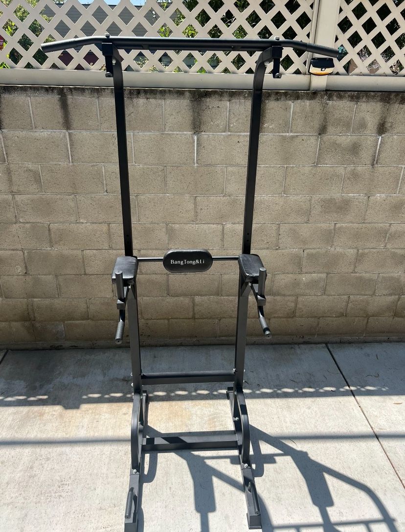 Pull Up & Dips Bar Tower Freestanding) Free Delivery