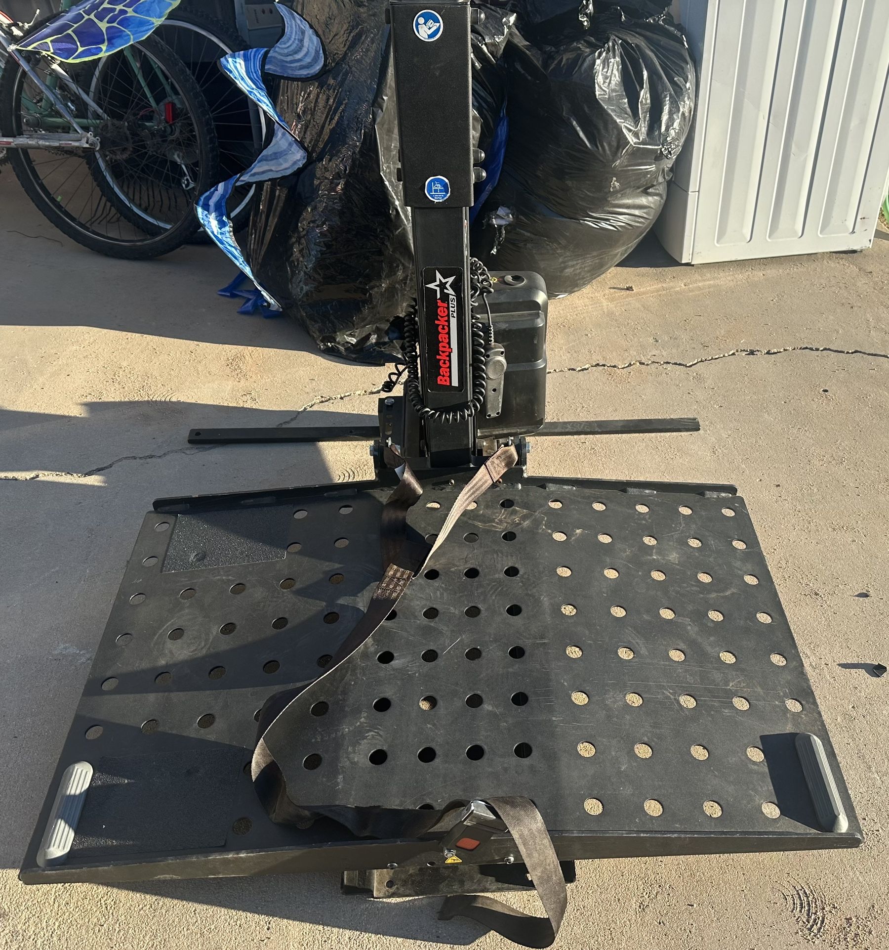 Backpacker Mobility Scooter Power Chair Lift