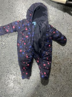 Snowsuit (12months)
