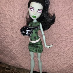 Monster High Student Disembody Council Scarah Screams Doll