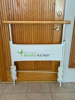 🩰 Booty Kicker Portable Ballet Barre — $60 OBO