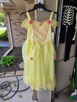 Belle halloween costume dress age 7÷. New
