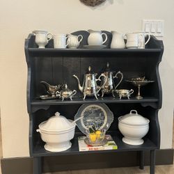 Dark Blue Hutch 