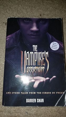 The vampires assistant by Darren shan