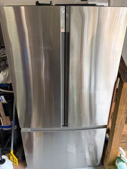Insignia Refrigerator