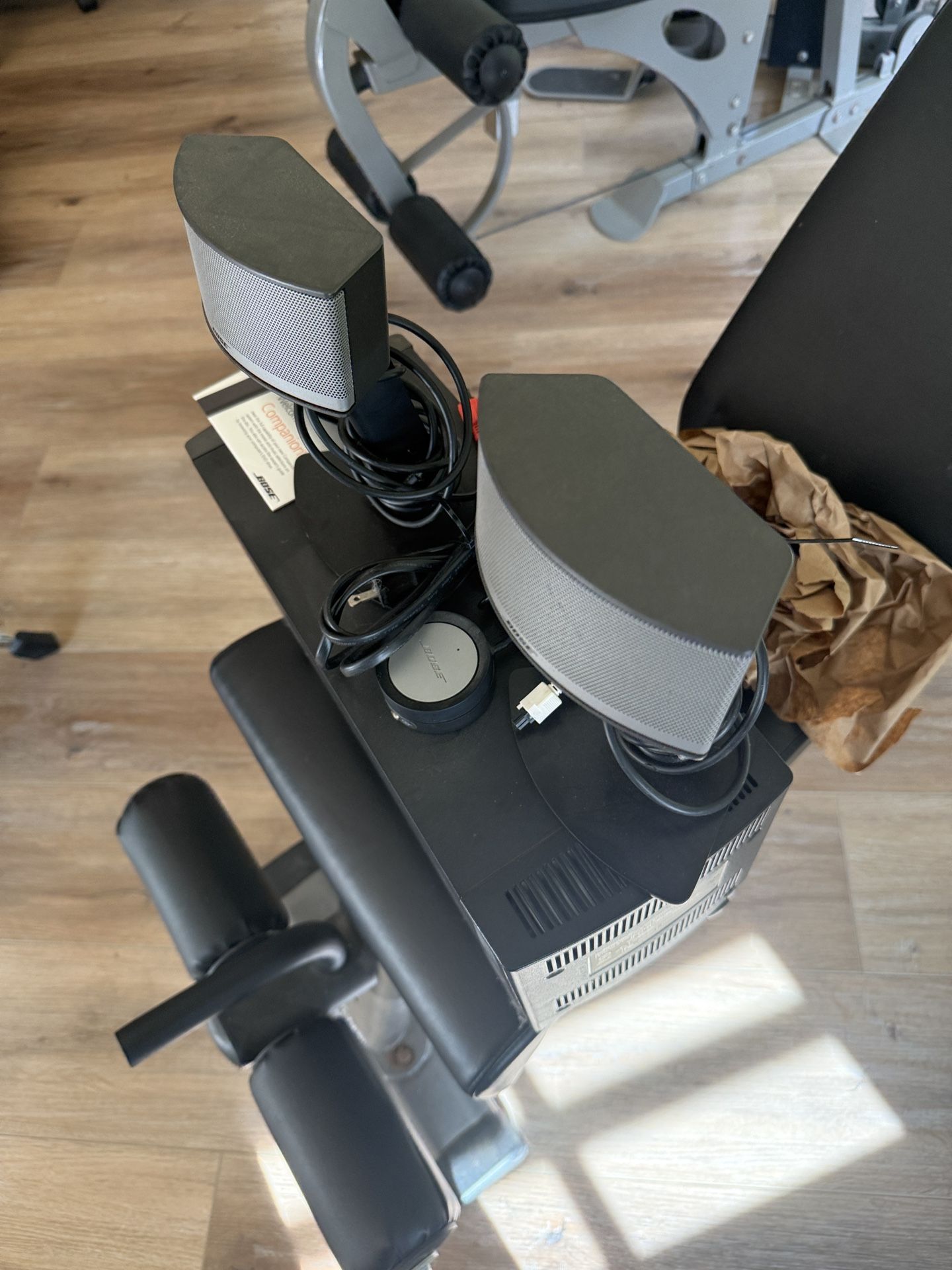 Bose Companion 5 Desktop Speakers 