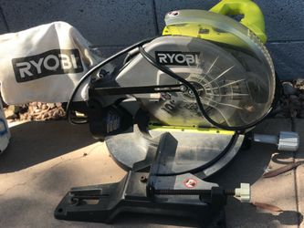 RYOBI 10in  corded miter saw