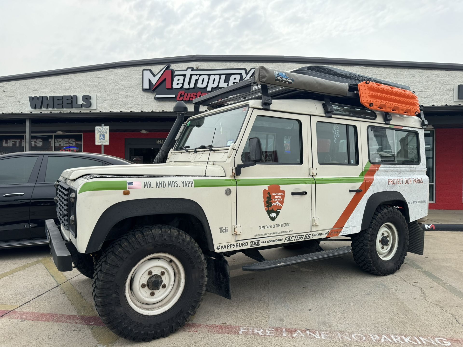 Commercial & Regular Design Wraps