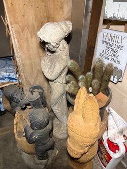 Garden decor$100