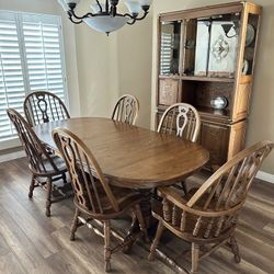 Dining Room Table & Hutch