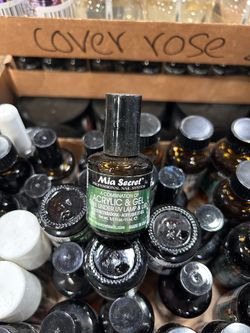 Acrylic & Gel Mia Secret 0.5 oz acrylic + Gel combination for nails