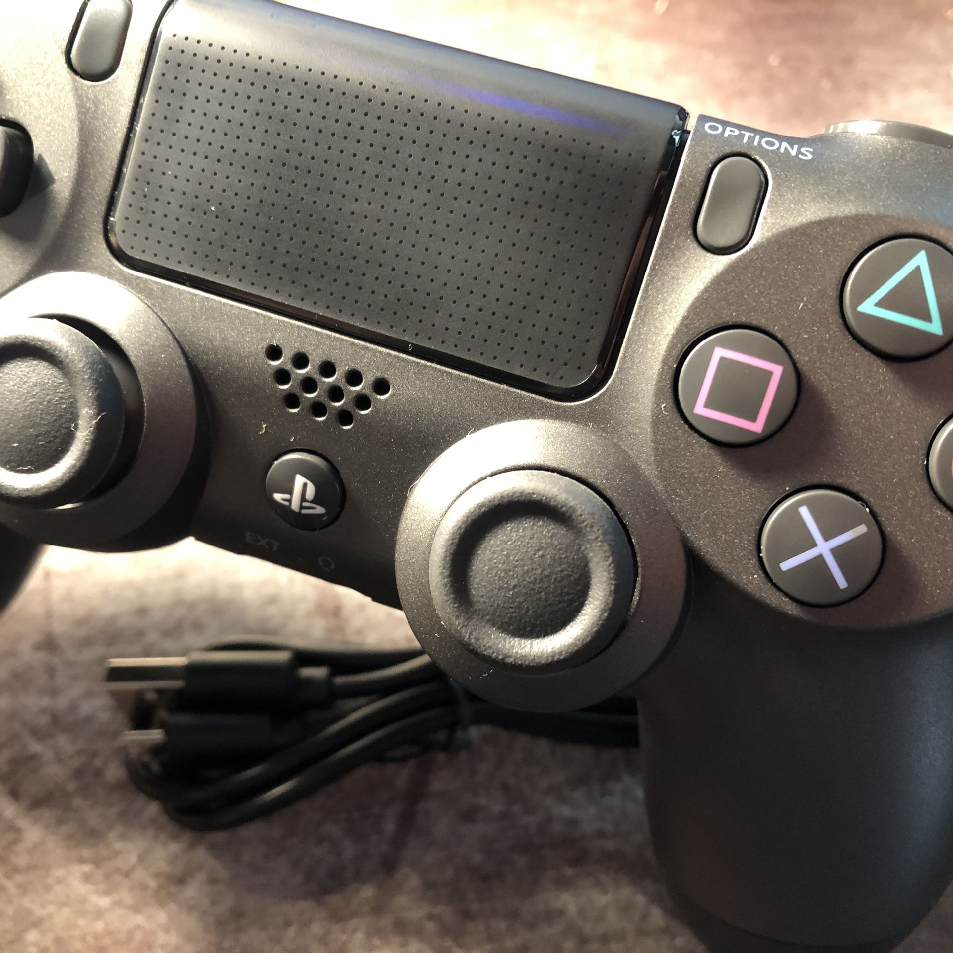 Steel grey PS4 controller like new for Sale in Selden, NY OfferUp