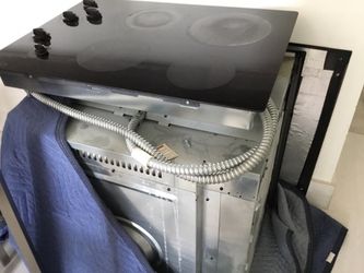 Whirlpool Gold 30inch Glass Stovetop $100