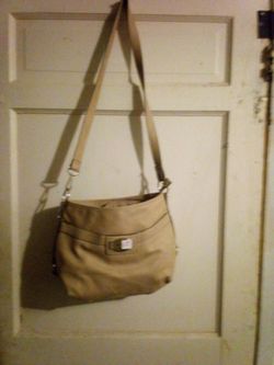 Rosetti purse clean color beige $5