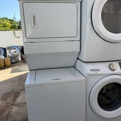 Whirlpool Laundry Washer And Dryer 