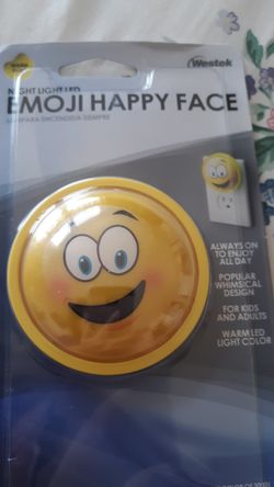 New in Package, Nightlight - Emoji Happy Face