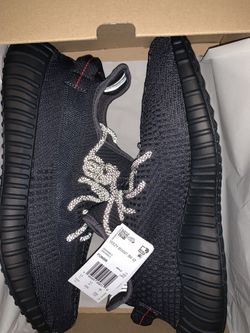 Adidas Yeezy 350v2 sz11.5