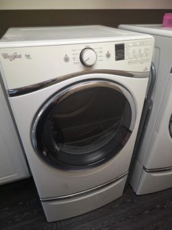 Whirlpool washer and dryer set