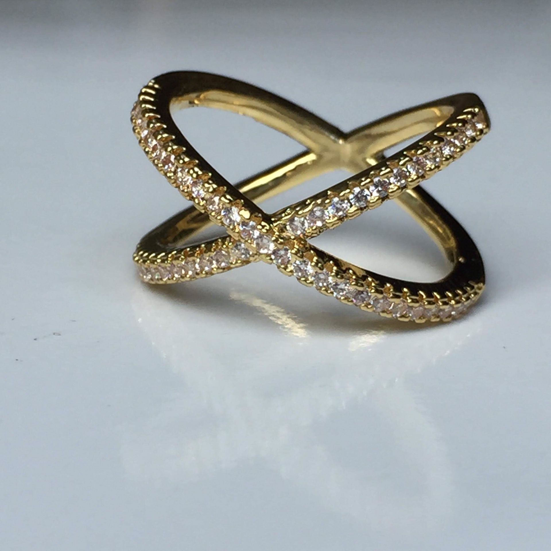 18k gold plated criss cross ring