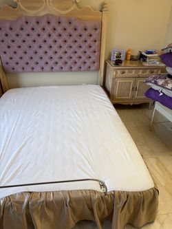 Adjustable bed queen side
