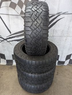 275/55r20 Goodyear Wrangler Dura-Trac Tires