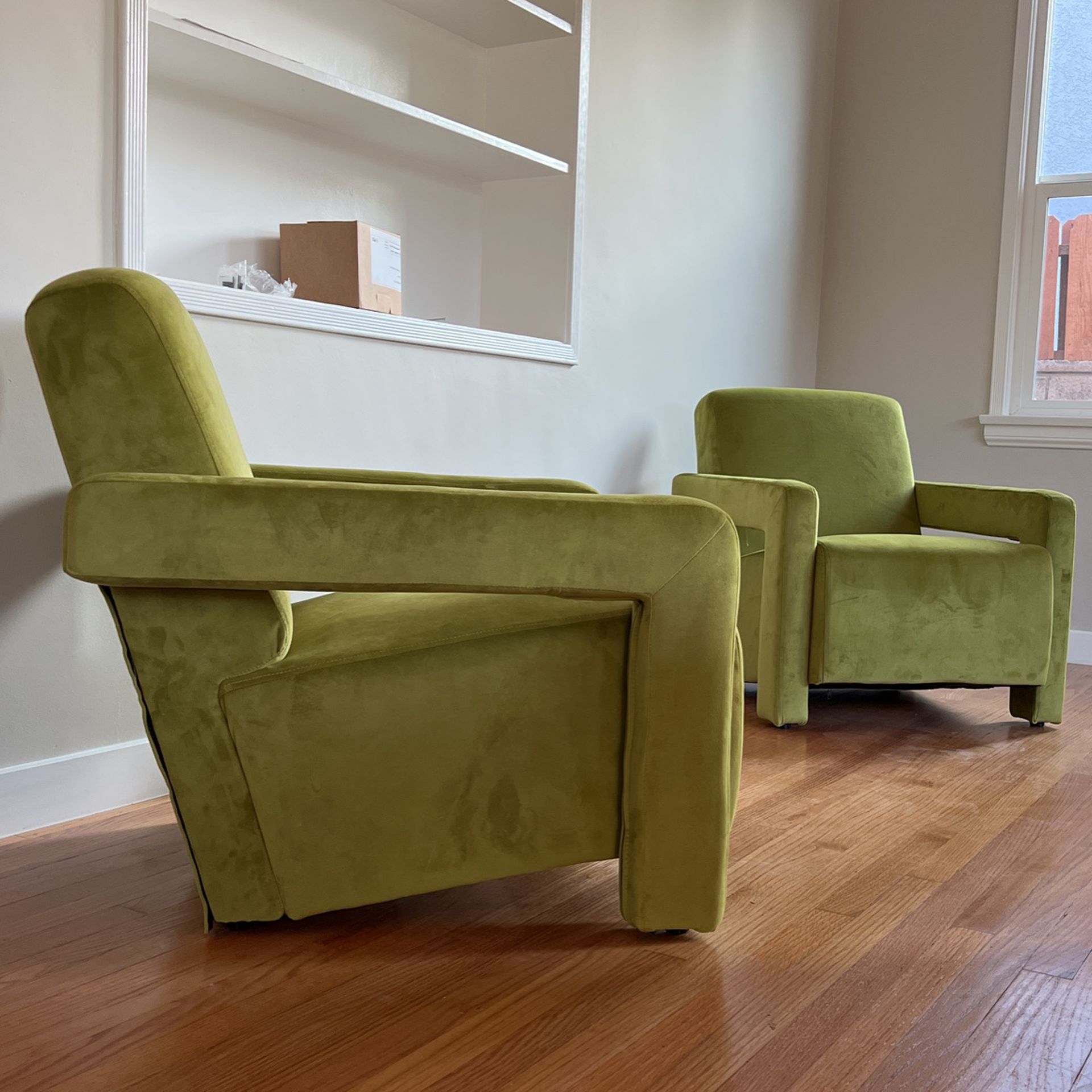 2 Accent Chairs - Olive velvet Midcentury modern