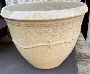 Ceramic Planter / Pot