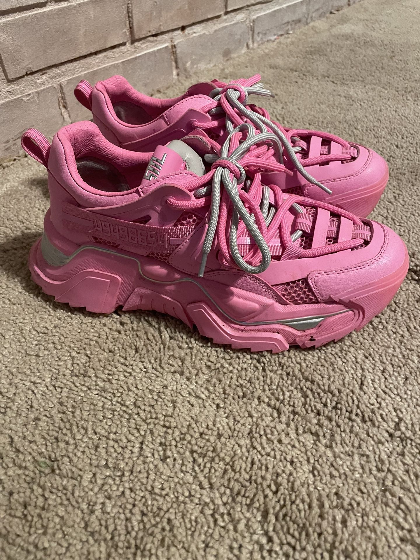 Steve Madden Size 8