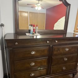 8 Drawer Dresser With Mirror In Brown Cherry