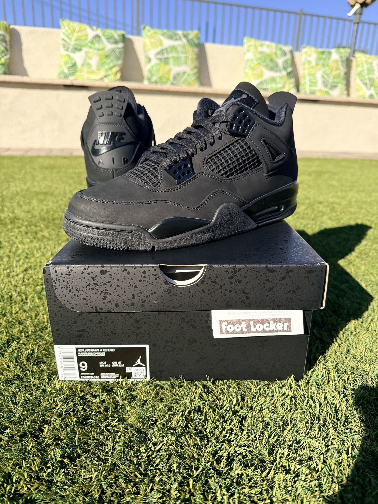 Nike Air Jordan 4 Retro Black Cat (2025) NEW/RECEIPT SIZE: 9  SOLD OUT EVERY WHERE! $350 FIRM ONLY!