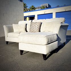 Light Gray Modern Reversible Sectional Sofa